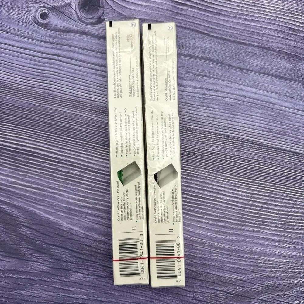 2 LOT VTG Oral B 40 Soft Angle Toothbrush Indicator Bristles Made in USA 1993